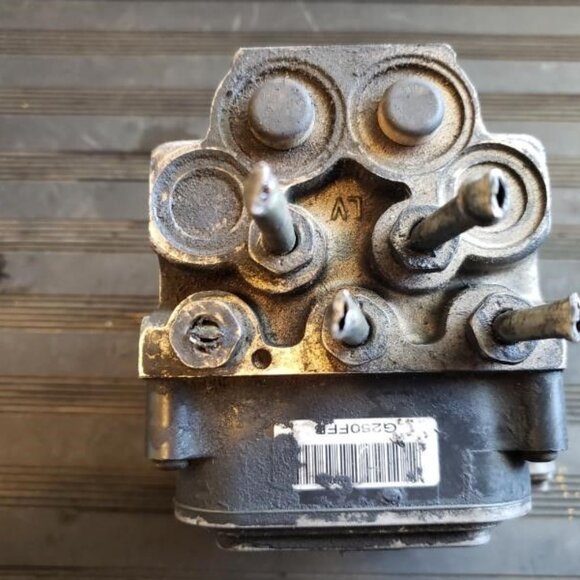 2000-2005 GMC Safari Van Chevy Astro ABS Anti-lock Brake pump Assembly Original - Picture 4 of 5